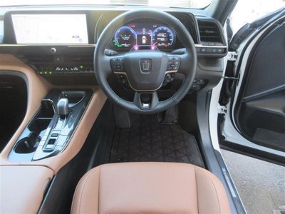 2024 Toyota CROWN SPORT 照片 3