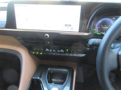 صورة مصغرة 13 لـ 2024 Toyota CROWN SPORT