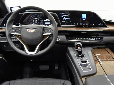 2024 Cadillac ESCALADE — миниатюра 12