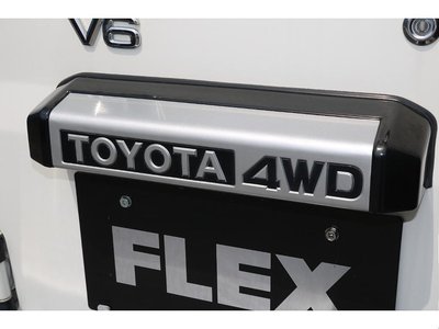 2014 Toyota LAND CRUISER 70 — миниатюра 25