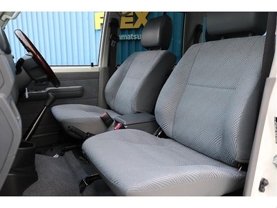 2014 Toyota LAND CRUISER 70 — миниатюра 15