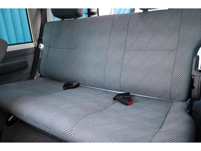 2014 Toyota LAND CRUISER 70 — миниатюра 17