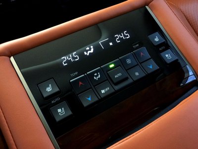 صورة مصغرة 18 لـ 2016 Lexus LX
