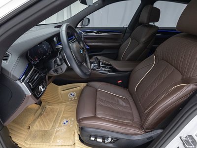 BMW 6 SERIES GT - 10