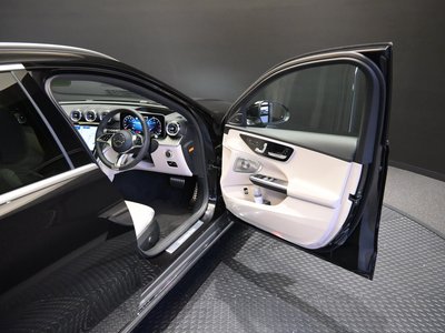 صورة مصغرة 27 لـ 2025 MERCEDES-BENZ C-CLASS