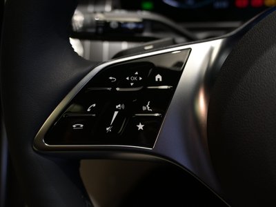 صورة مصغرة 19 لـ 2025 MERCEDES-BENZ C-CLASS