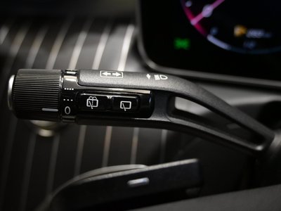 صورة مصغرة 21 لـ 2025 MERCEDES-BENZ C-CLASS