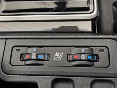 TOYOTA LAND CRUISER PRADO - 9