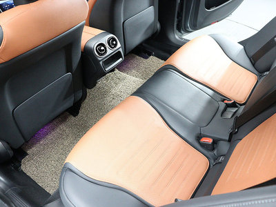 MERCEDES-BENZ C-CLASS - 10