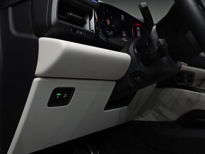 2025 Porsche MACAN 缩略图 36