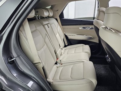 صورة مصغرة 17 لـ 2022 Genesis GV70