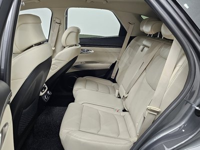 صورة مصغرة 18 لـ 2022 Genesis GV70