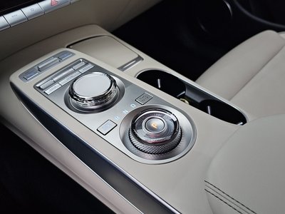 صورة مصغرة 12 لـ 2022 Genesis GV70