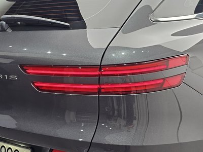 صورة 10 لـ 2022 Genesis GV70