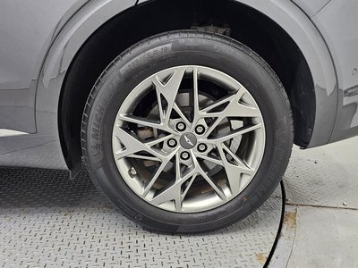 صورة 8 لـ 2022 Genesis GV70