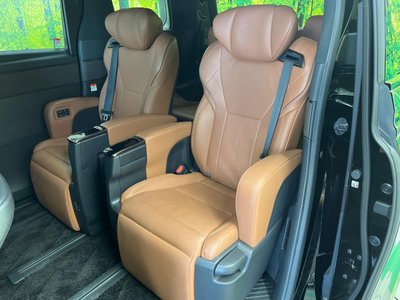 صورة مصغرة 47 لـ 2024 Toyota VELLFIRE