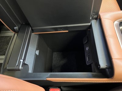 صورة مصغرة 38 لـ 2024 Toyota VELLFIRE
