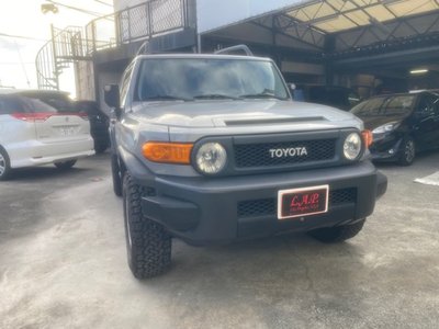 TOYOTA FJ CRUISER - 2