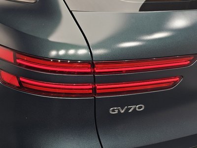 2021 Genesis GV70 photo 10