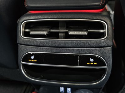 2021 Genesis GV70 — миниатюра 31