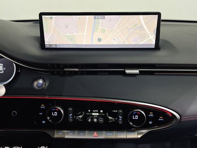 2021 Genesis GV70 — миниатюра 19