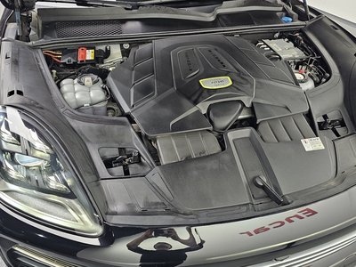 صورة 7 لـ 2020 Porsche CAYENNE