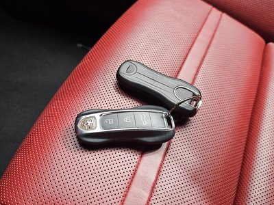 صورة مصغرة 16 لـ 2020 Porsche CAYENNE