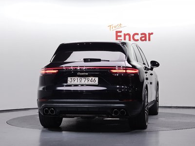 صورة 3 لـ 2020 Porsche CAYENNE