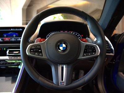 صورة 5 لـ 2021 BMW M8