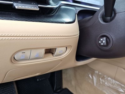 صورة مصغرة 31 لـ 2023 Genesis G90 (RS4)