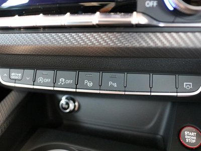 صورة مصغرة 18 لـ 2019 AUDI RS4 AVANT