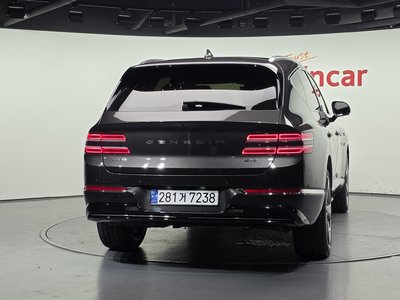GENESIS GV80 - 3