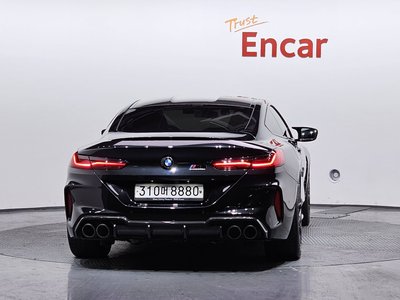 BMW M8 - 3