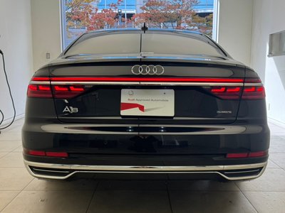AUDI A8 - 8