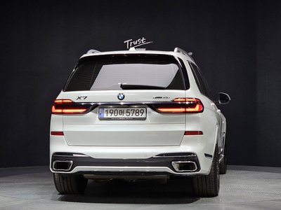 BMW X7 - 3