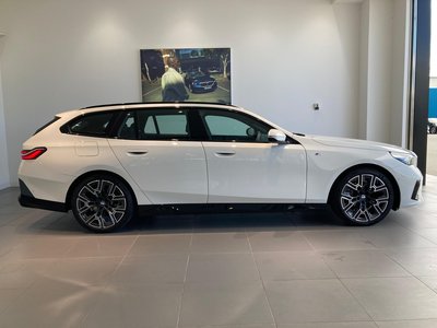 BMW 5 SERIES TOURING - 6