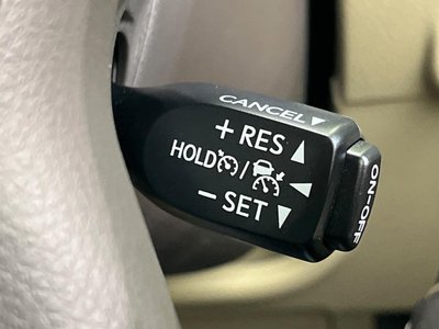 TOYOTA LAND CRUISER PRADO - 7