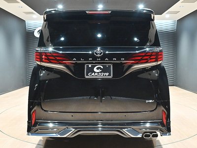 TOYOTA ALPHARD - 4