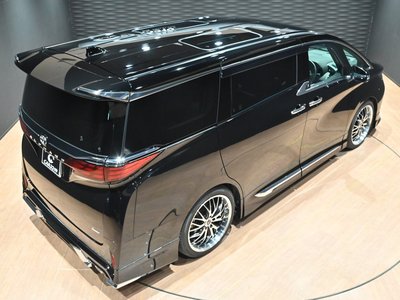 TOYOTA ALPHARD - 8