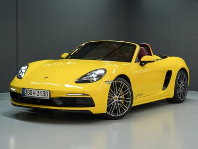 صورة 1 لـ 2022 Porsche 718