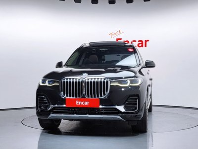 صورة 2 لـ 2022 BMW X7