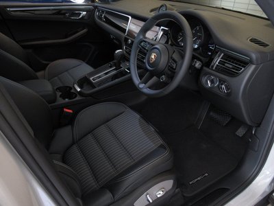 2026 Porsche MACAN 缩略图 11