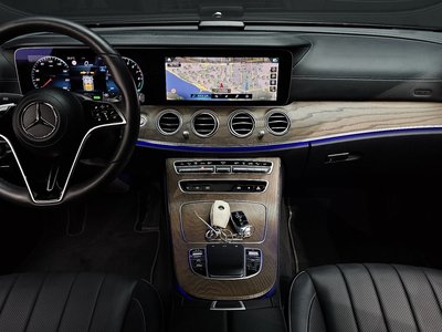 MERCEDES-BENZ E-CLASS - 5