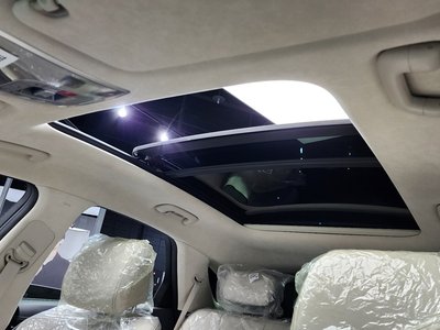 2026 Genesis GV70 — миниатюра 24