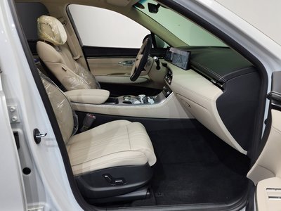 2026 Genesis GV70 — миниатюра 16