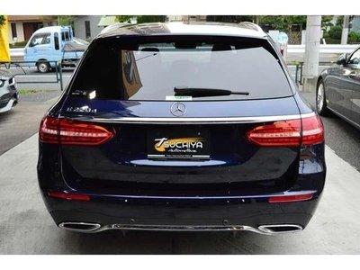 MERCEDES-BENZ E-CLASS - 7