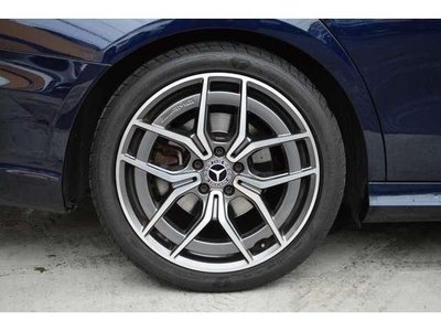 MERCEDES-BENZ E-CLASS - 9