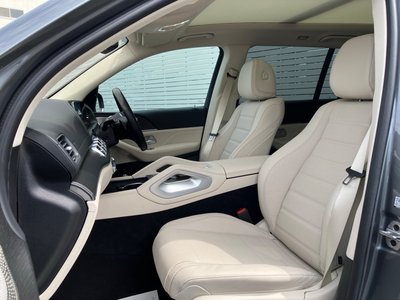 MERCEDES-BENZ GLS - 10