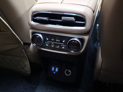 صورة مصغرة 25 لـ 2022 Genesis GV80
