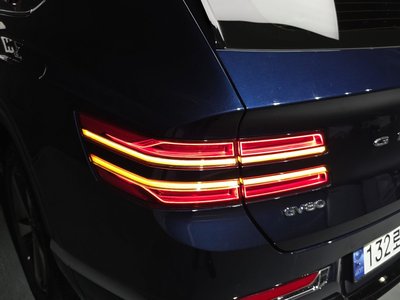2022 Genesis GV80 photo 10